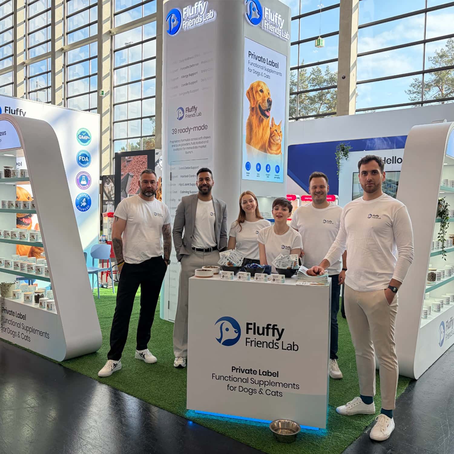 Modular Pet Product Exhibition Booth | Interzoo Custom Display Stand