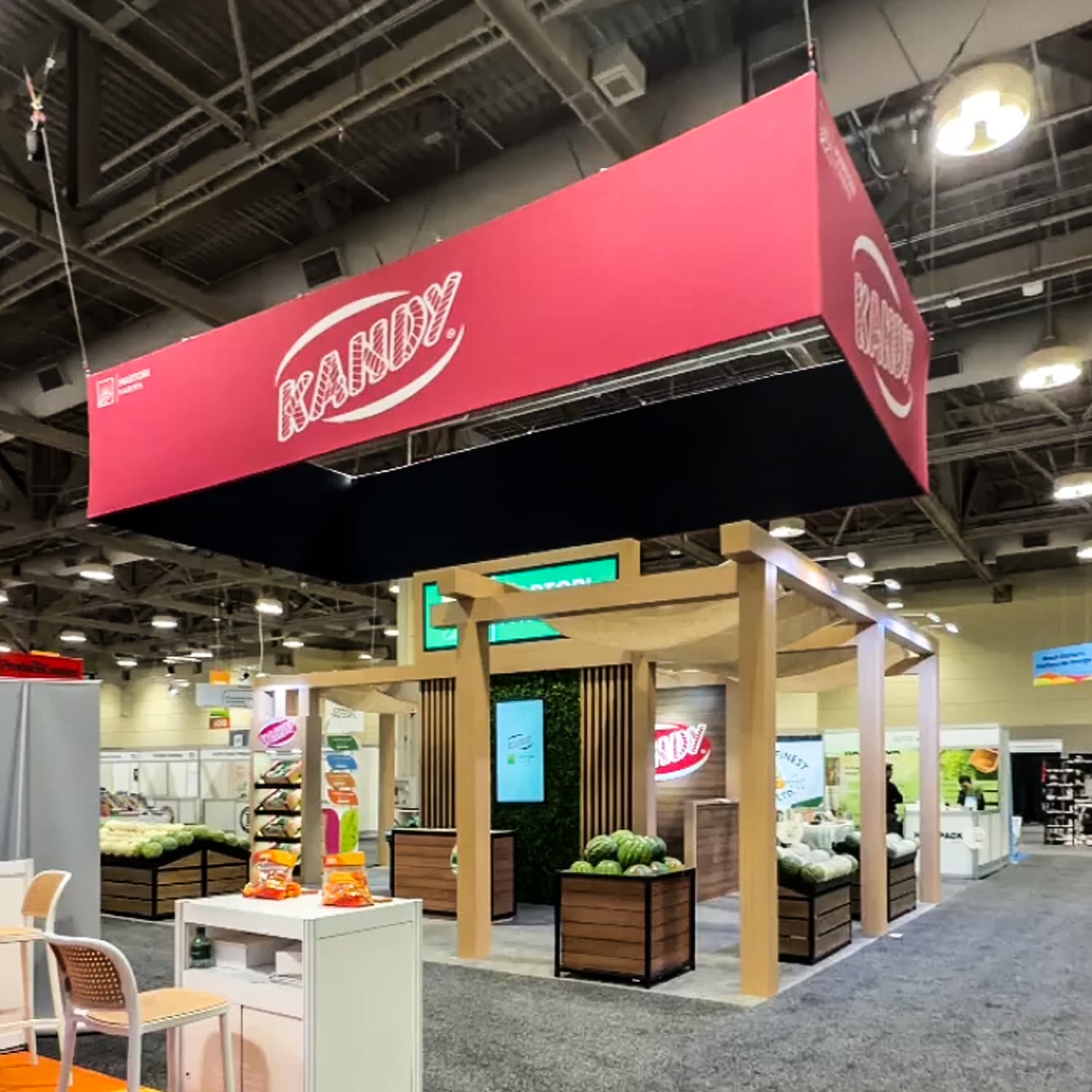 Custom Modular Trade Booth for Fresh Fruit & Vegetable Display Ideal for global agricultural and fresh produce trade events.