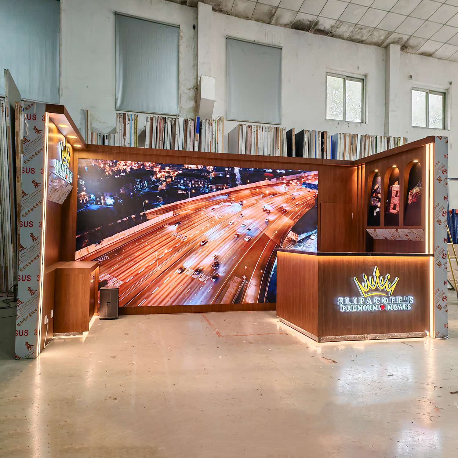 Custom Modular Trade Booth for Gourmet Food Display Suitable for Food Manufacturers & Food Brands