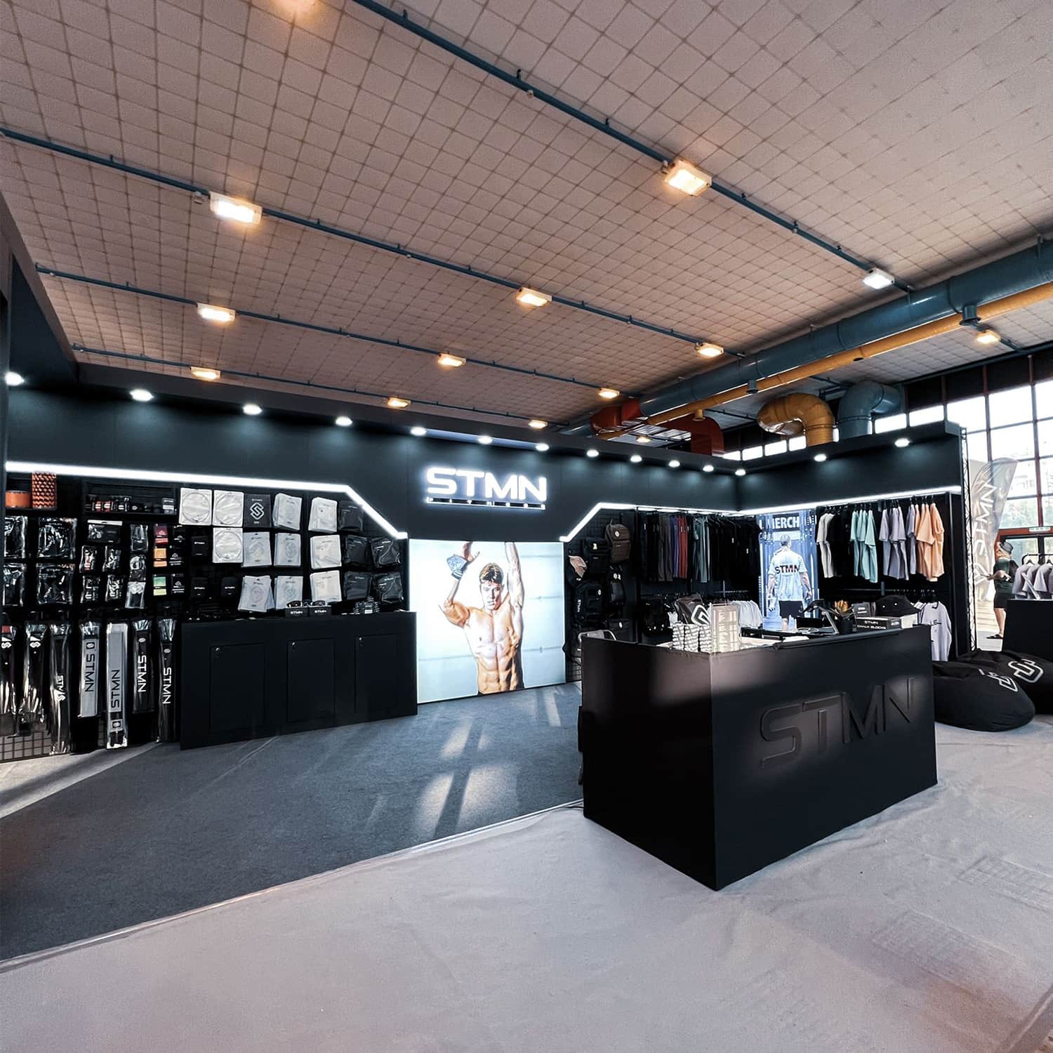 Custom Apparel Exhibition Booth for Fashion Brand Display